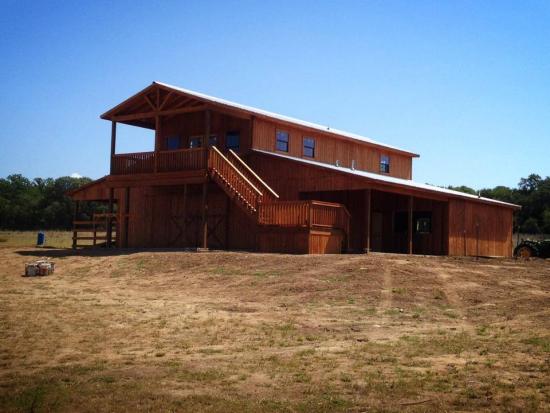 Barns and Buildings - Western Barn